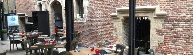 Un dîner chic à la terrasse des remparts de Lille