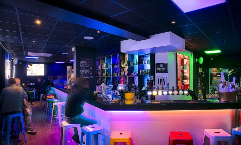Une soirée haute en couleurs au Kolor Bar, petit dernier de la rue Saint-André !