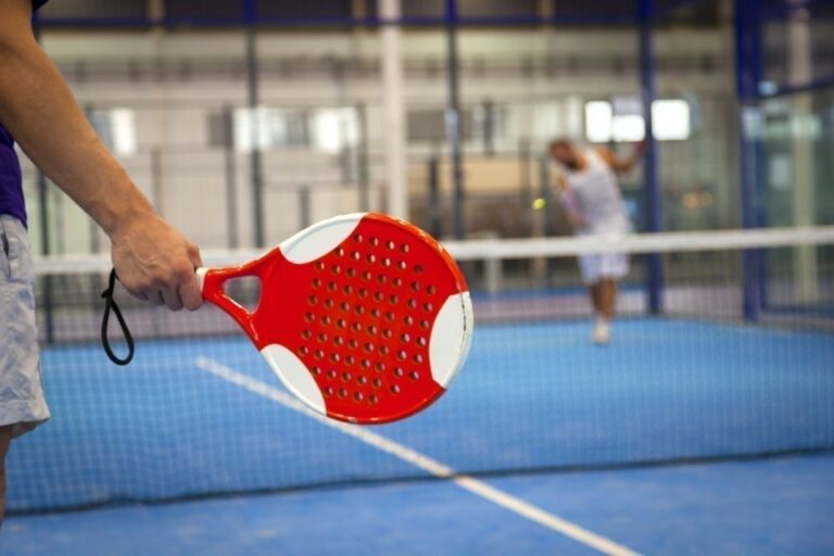 Où faire du padel à Lille ? Les meilleurs salles et terrains